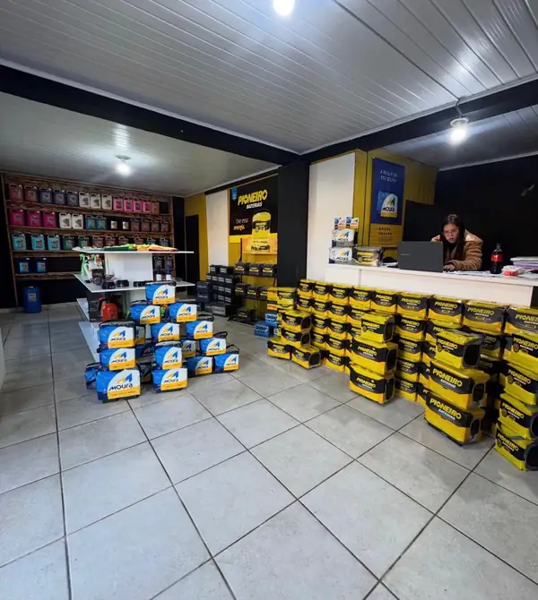 Interior da loja Brilho da Serra